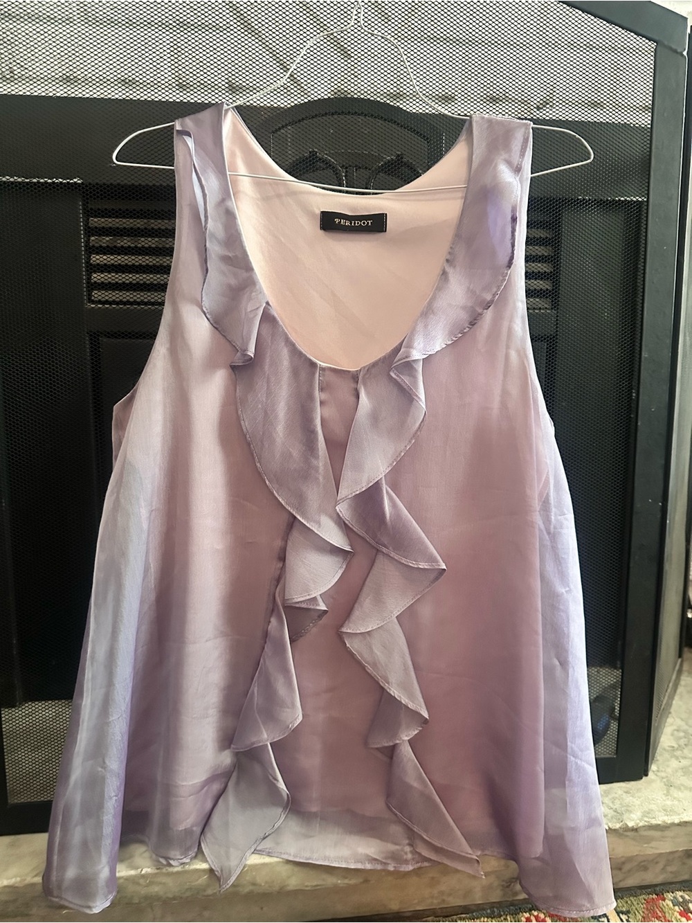 Peridot Lavender Satin Ruffle Sleeveless Blouse Top Medium Romantic